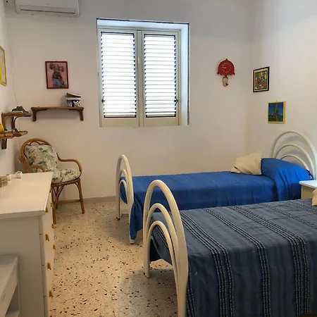Camagna House - A Pochi Passi Dal Mare